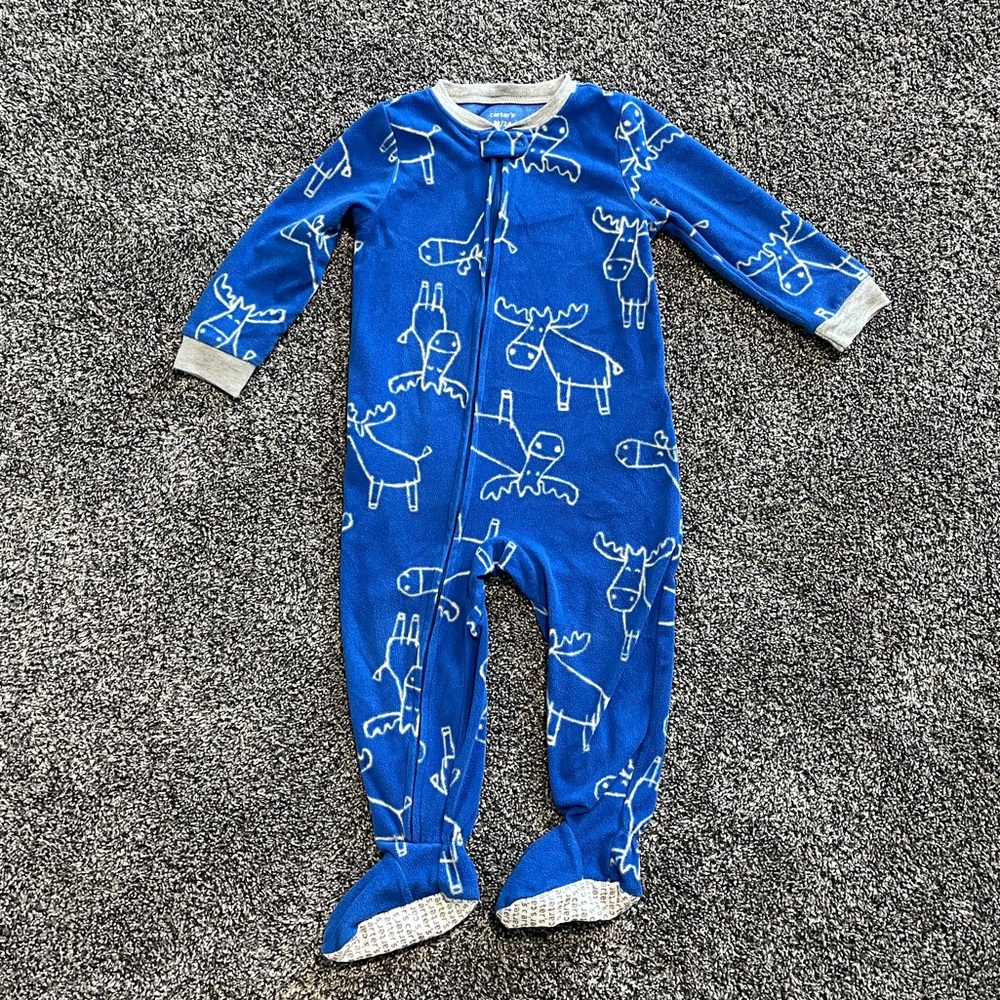Fleece Moose Sleeper